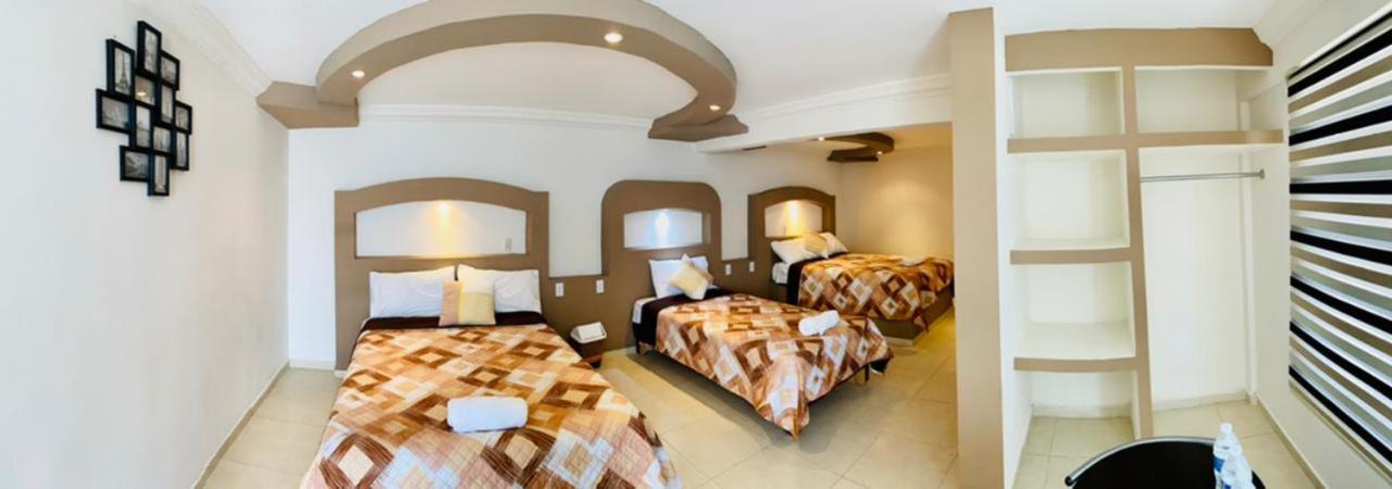 Hotel Caudillos Inn Emiliano Zapata  外观 照片